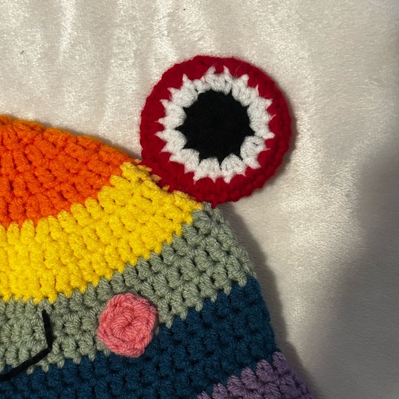 Handmade crochet rainbow froggy bucket hat - Picture 4 of 4